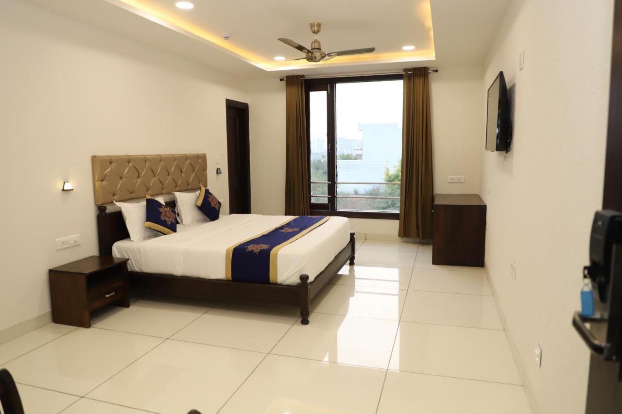 Clover Inn Udaipur Dış mekan fotoğraf