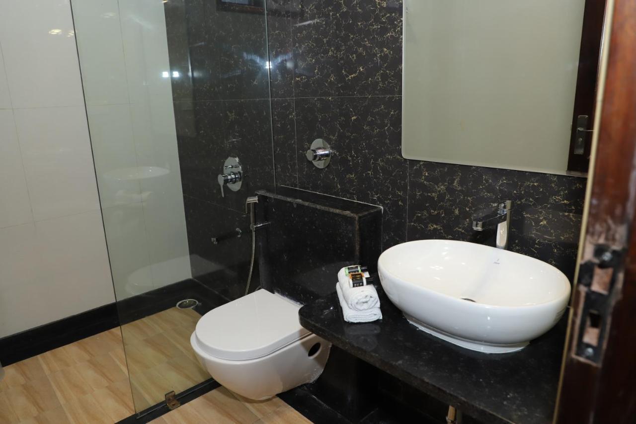 Clover Inn Udaipur Dış mekan fotoğraf